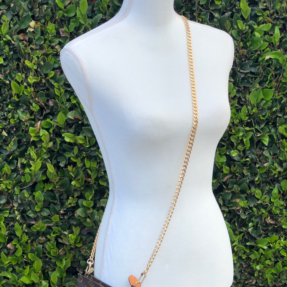 Louis Vuitton Brown Monogram Crossbody Pouch with Gold Chain - Picture 5 of 8